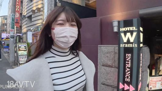 [無碼]fc2-ppv 4761618 最新作品【自拍】因為遇到了可愛的護士，所以偷偷跟她做愛的影片。