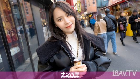 200GANA-3209 街頭把妹搭訕企劃，初次拍片。2163 乳頭顏色來診斷性相性！！草莓色內衣包住的豐滿D罩杯被舔得淋漓盡致！！如果乳頭是弱點，只要搔搔就會像被拋上岸的魚一樣抽搐跳動的活潑中華街酷系美女！！
用迷你馬桶的姿勢纏綿，騎乘位高潮不可避免！！！！！只想確認乳暈的顏色而已，不知不覺間就吃掉了～！！！！！